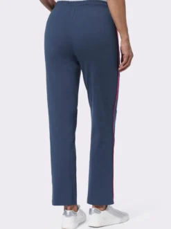 Freizeithose mit Kontrasten