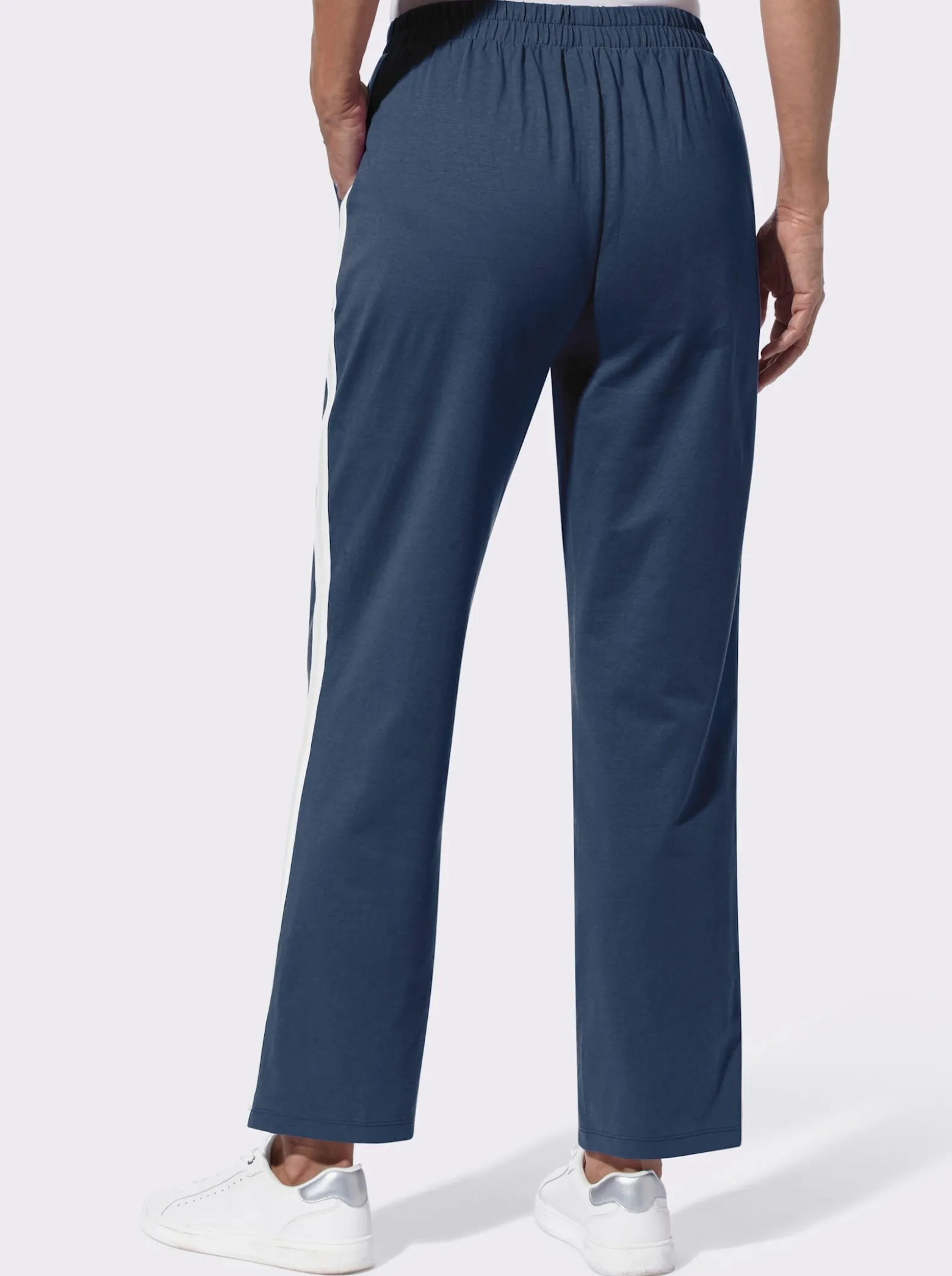 Freizeithose mit Kontraststreifen