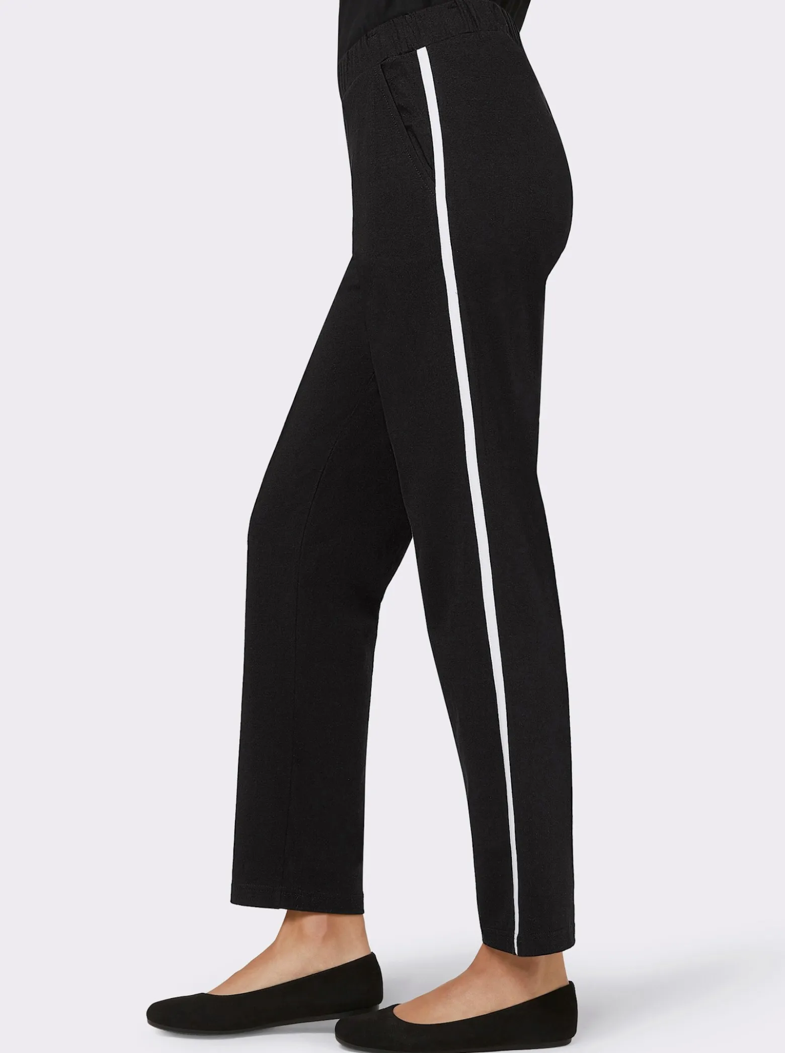 Freizeithose mit Kontraststreifen seitlich