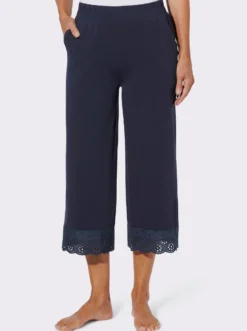 Freizeithose mit Lochstickerei-Bordüre