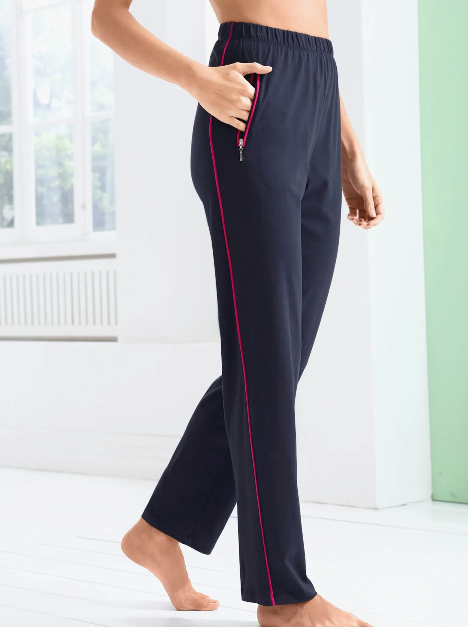 Freizeithose mit 2 Reißverschluss-Taschen