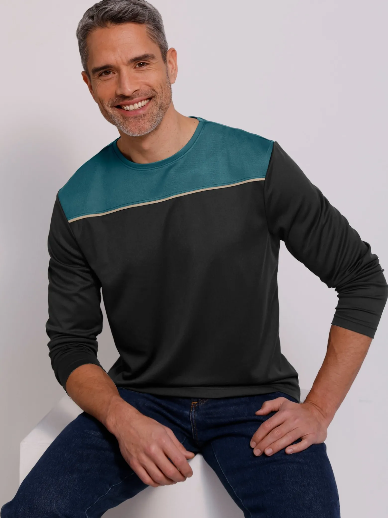 Freizeitshirt in atmungsaktiver Qualität
