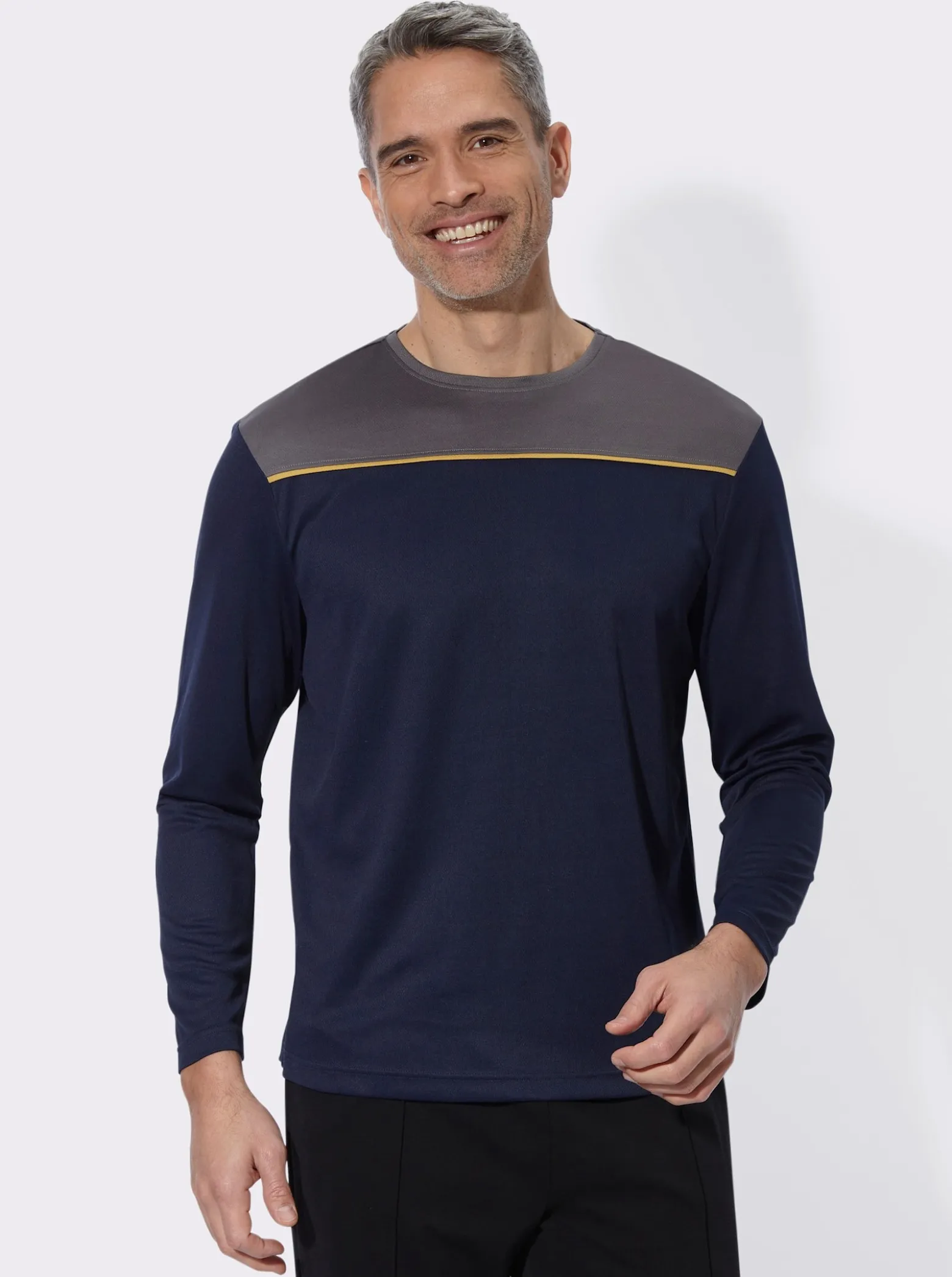 Freizeitshirt in atmungsaktiver Qualität