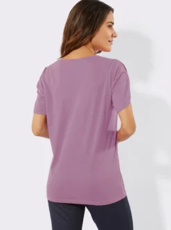 Freizeitshirt mit Paspel-Verzierungen