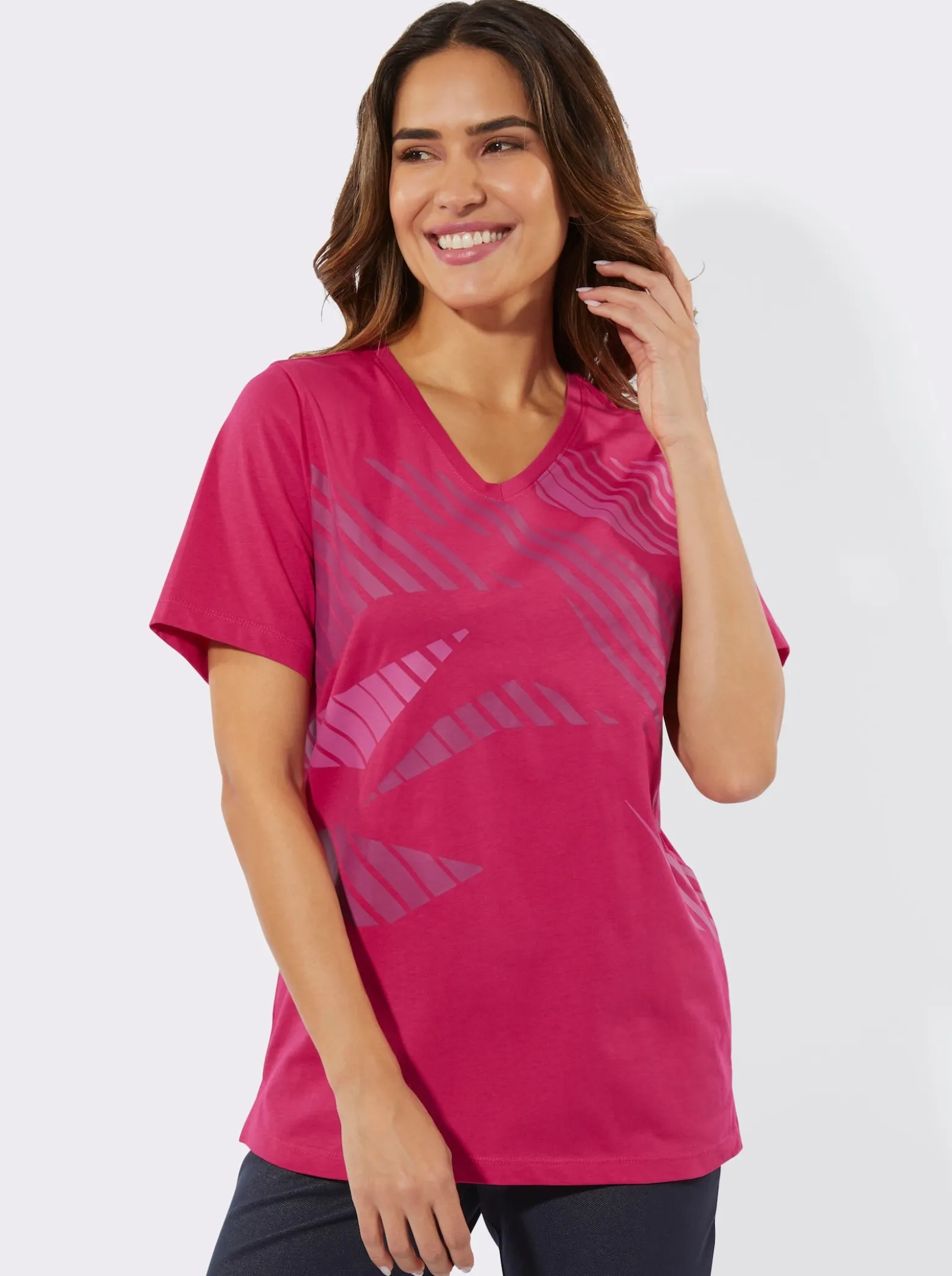 Freizeitshirt mit Seitenschlitzen