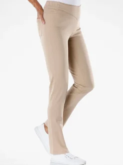 Gerade Jeans mit v-förmiger Passe vorne