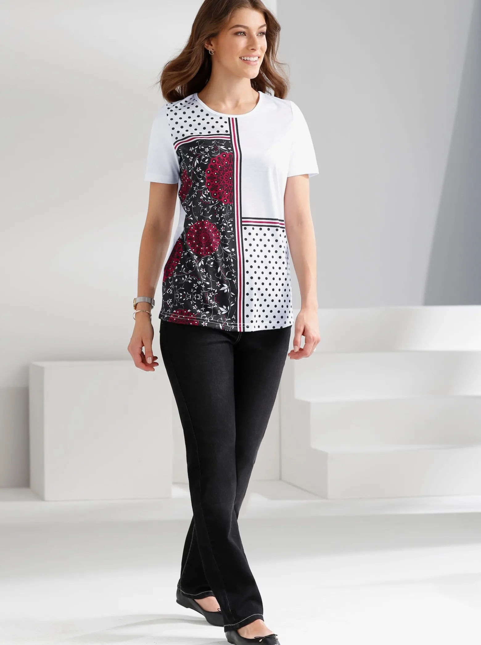 High-waist-Jeans mit hohem Rundum-Dehnbund