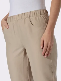 3/4-Hose in Microfaser-Qualität, bestickt