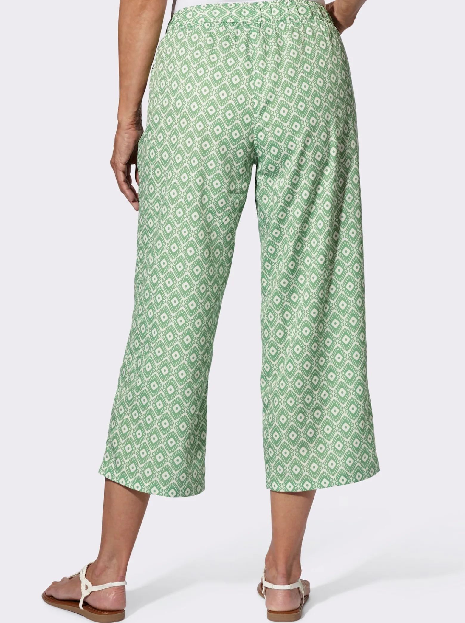 7/8-Hose in weiter Form