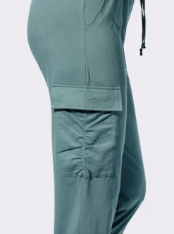 7/8-Hose mit aufgesetzter Pattentasche