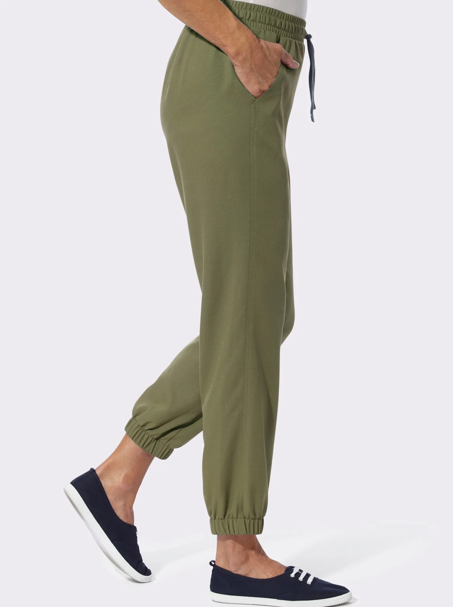 Hose mit Rundum-Dehnbund