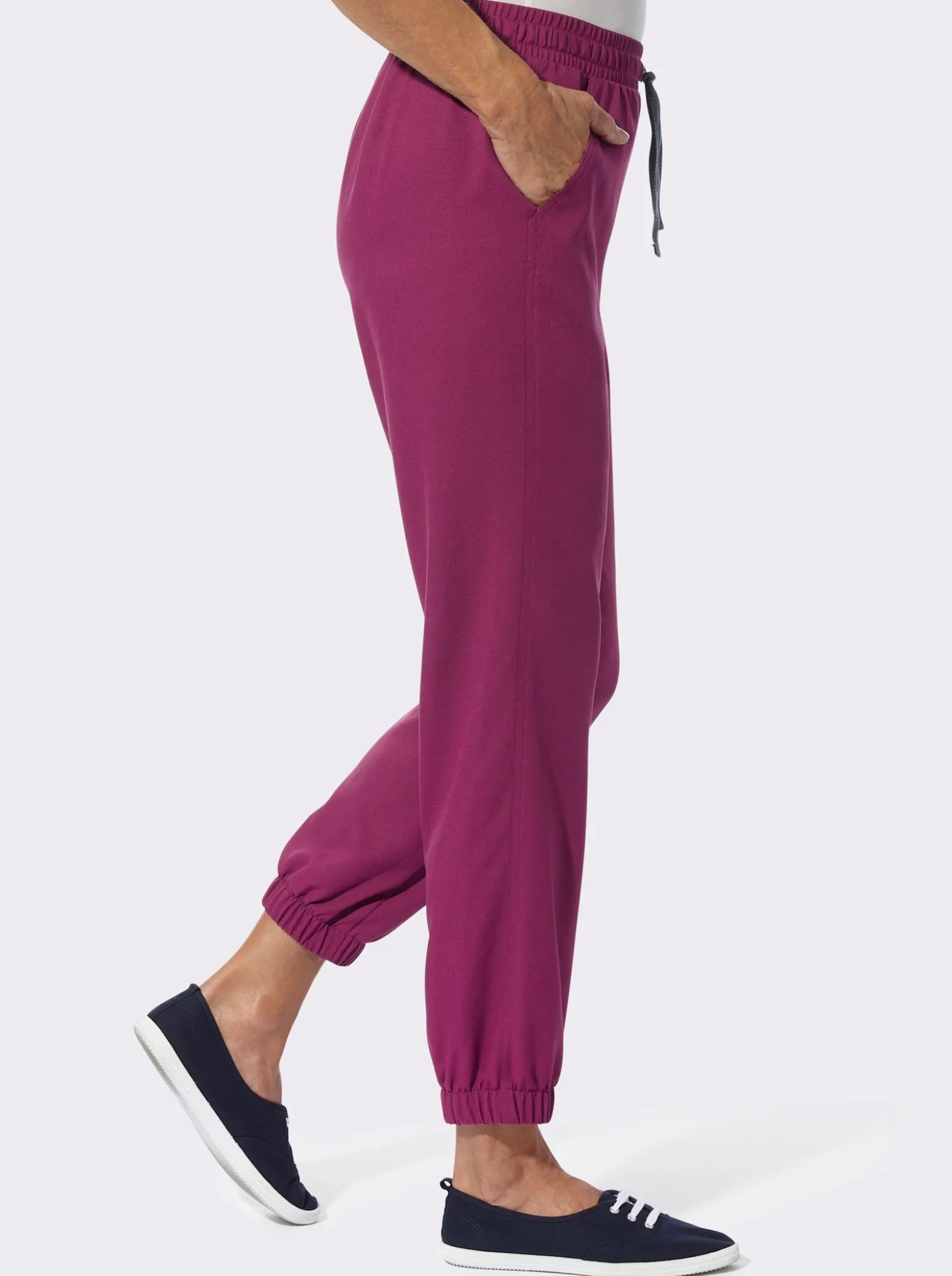 Hose mit Rundum-Dehnbund