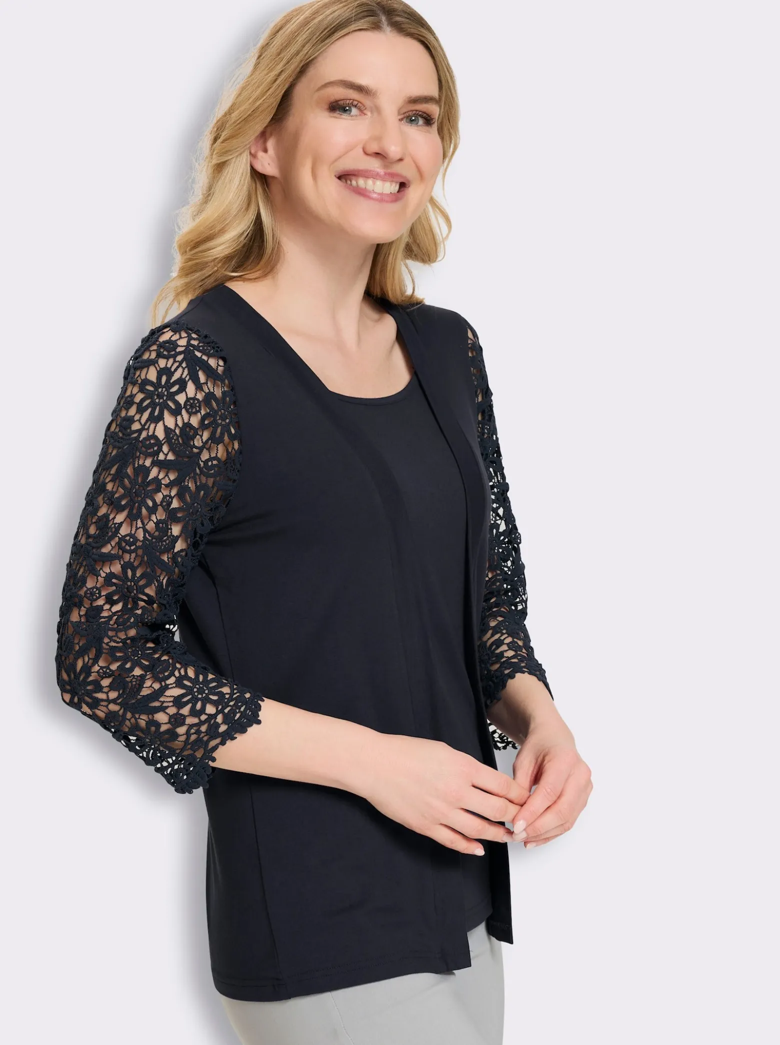 2-in-1-Shirt mit Ärmeln aus Spitze