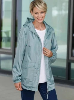 Jacke mit aufgesetzten Taschen, gefüttert