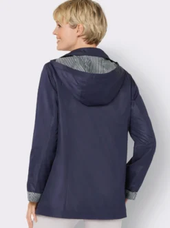 Jacke mit fixiertem Ärmel-Aufschlag