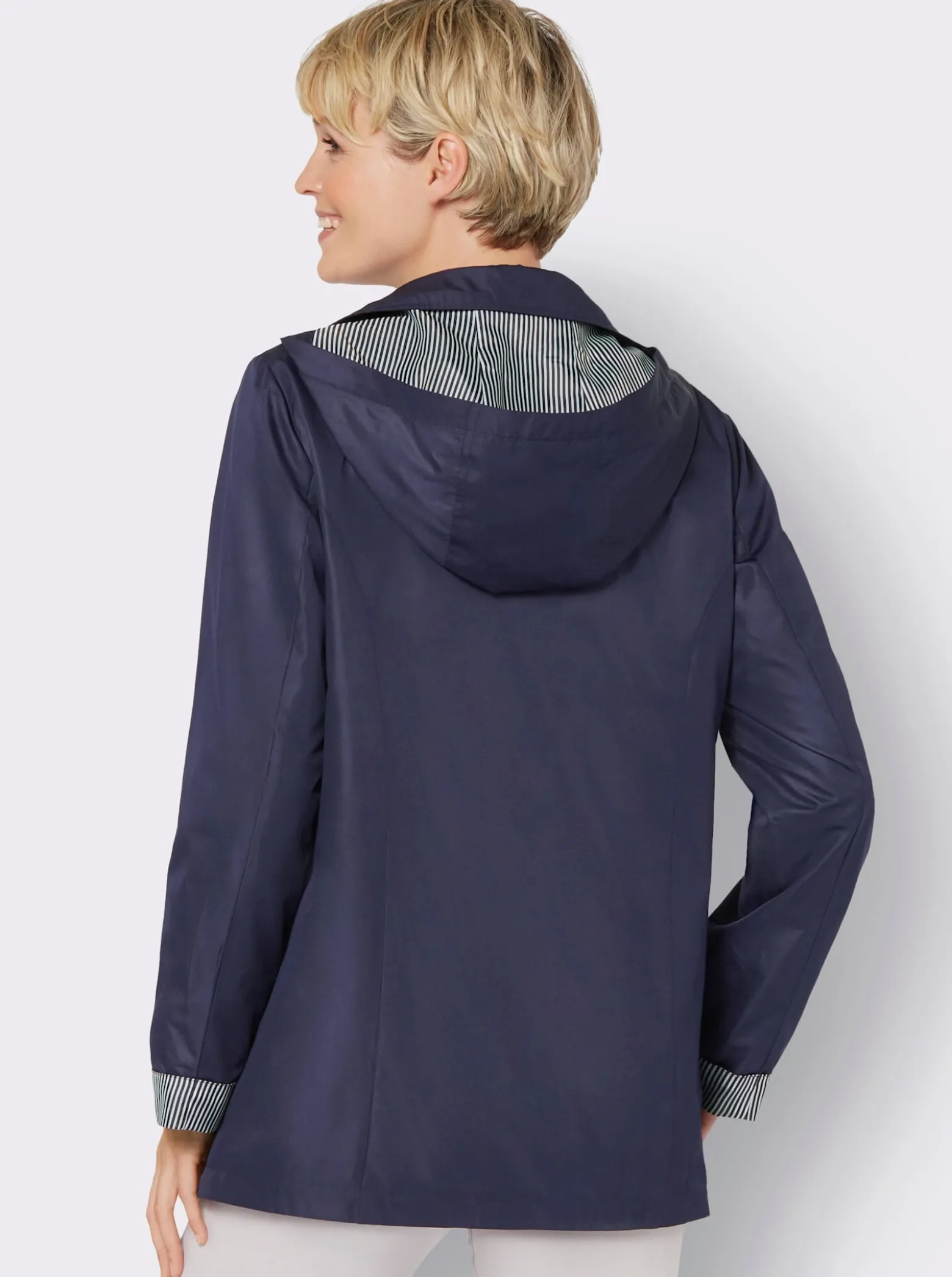 Jacke mit fixiertem Ärmel-Aufschlag