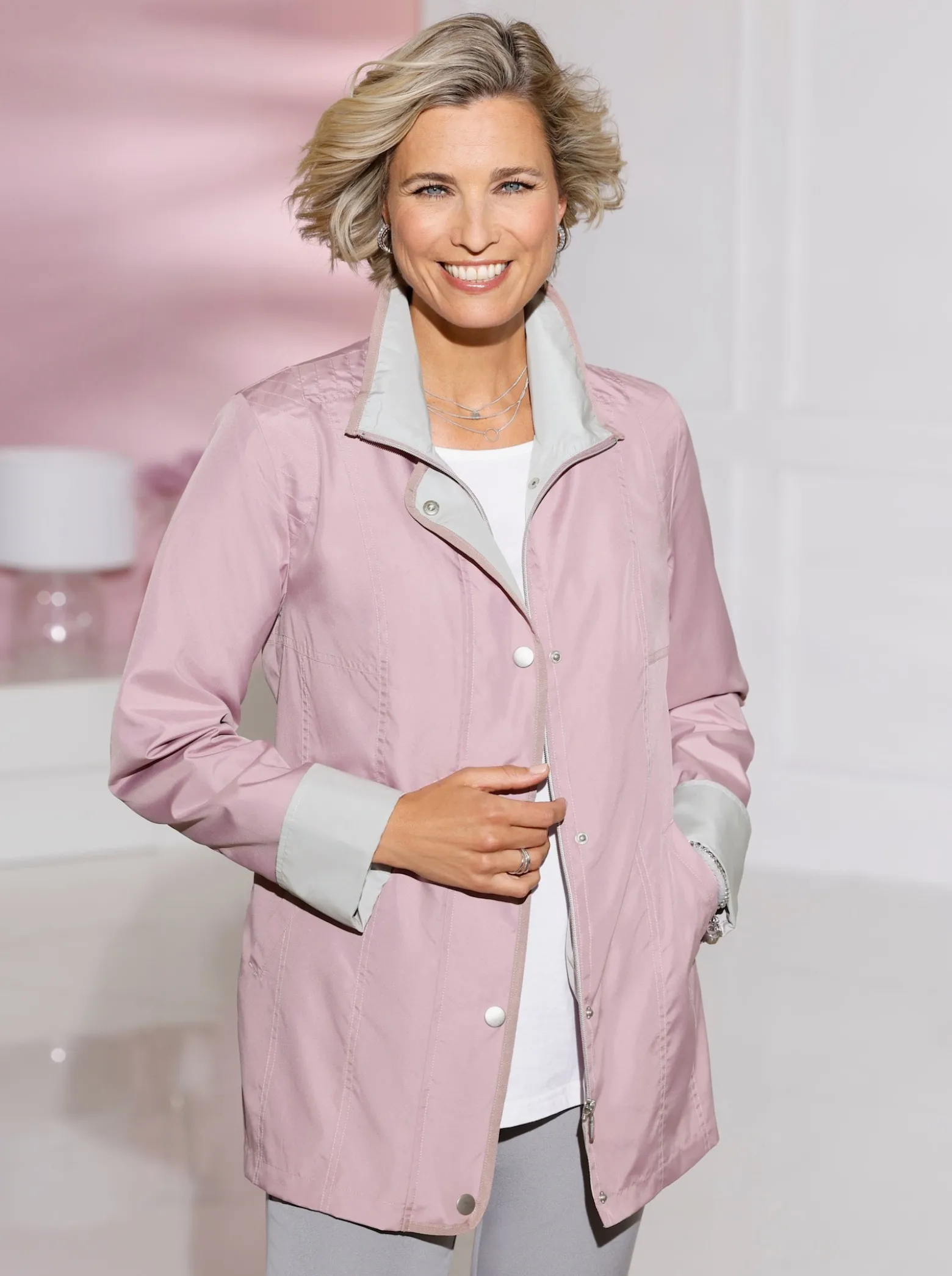 Jacke mit fixiertem Ärmelumschlag
