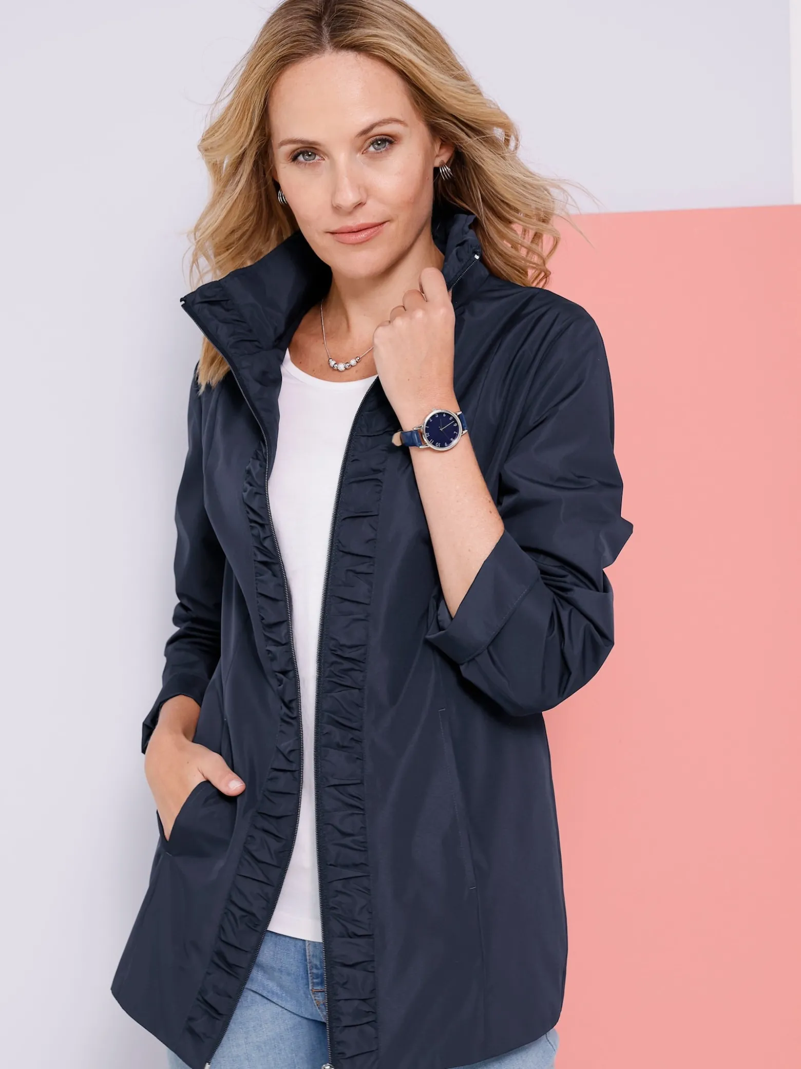 Jacke mit gerafften Einsätzen