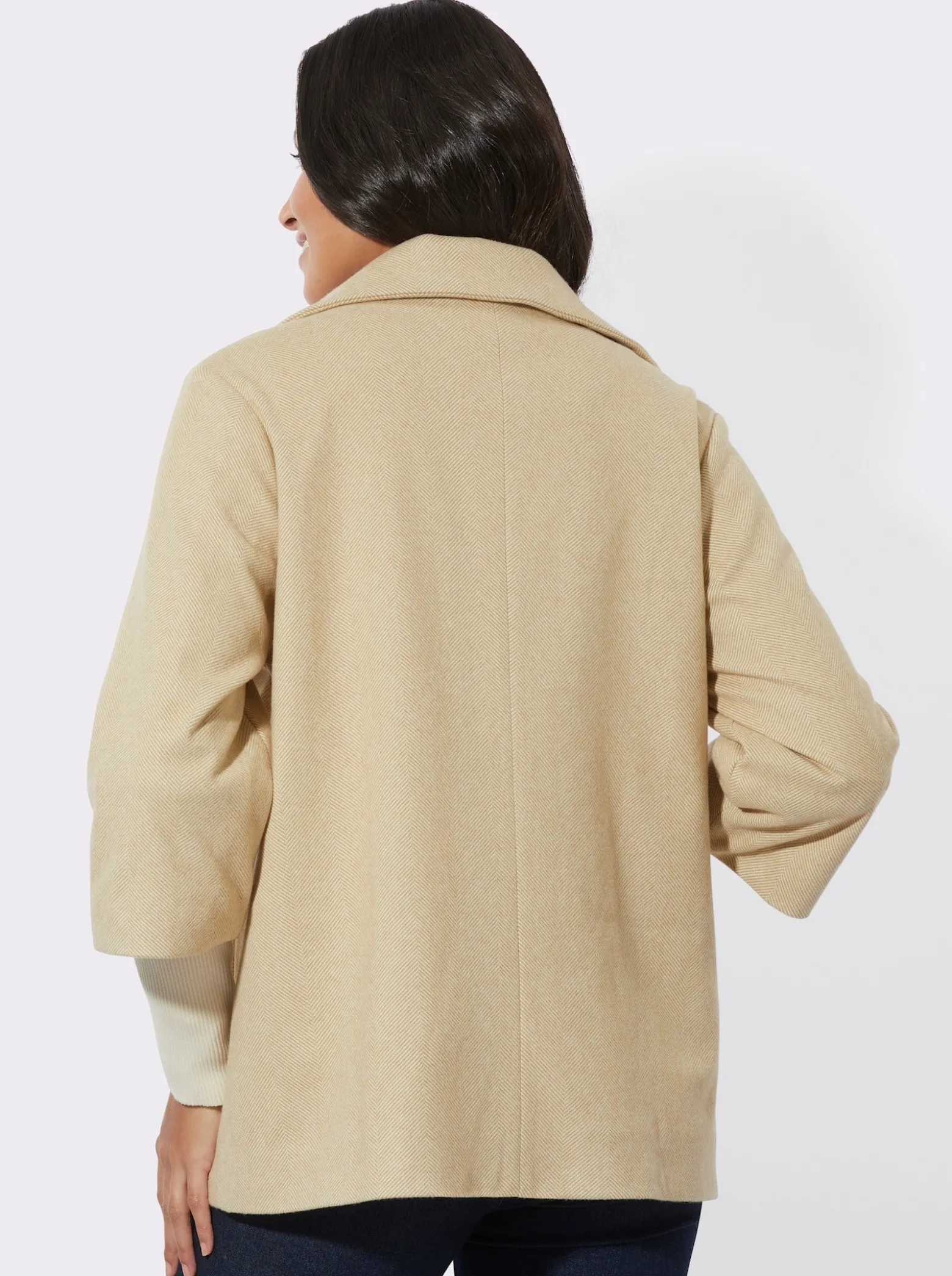 Jacke mit hohem Stehkragen