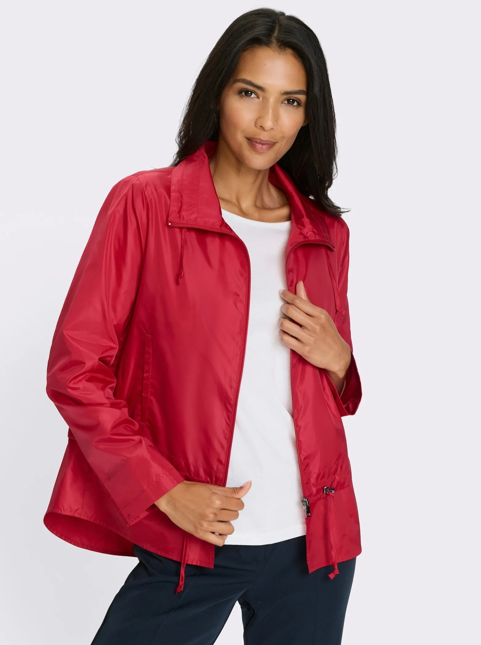Jacke mit verstellbaren Tunnelzügen