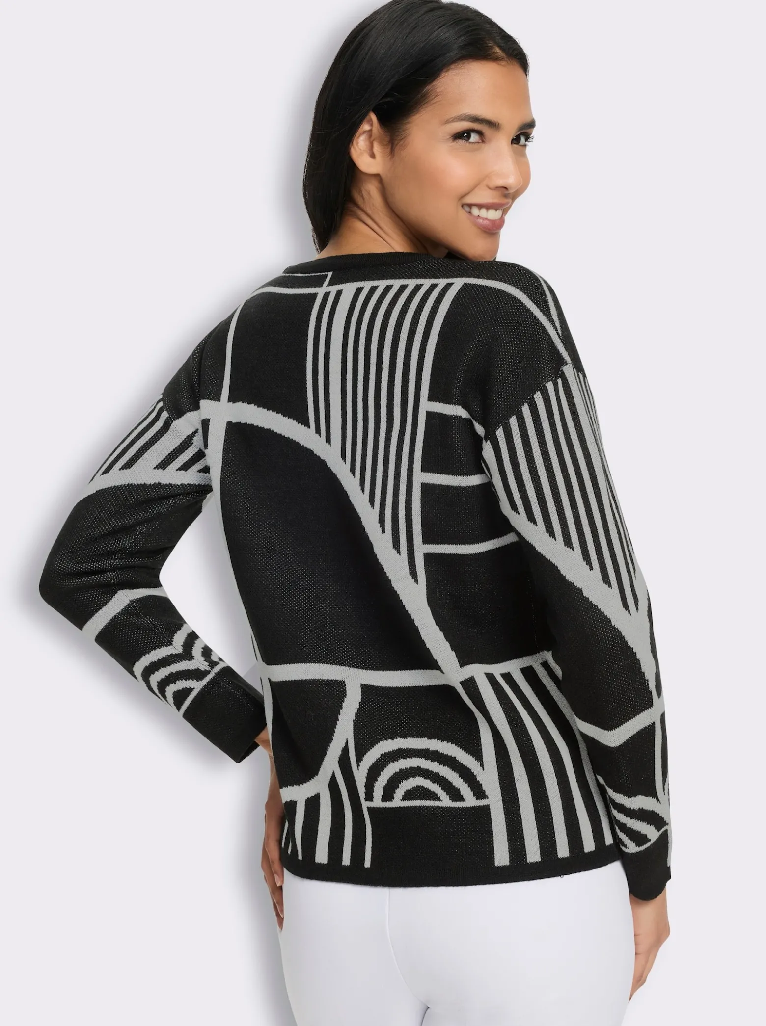Jacquardpullover mit überschnittenen Schultern