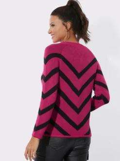 Jacquard-Pullover mit v-förmigen Streifenmuster