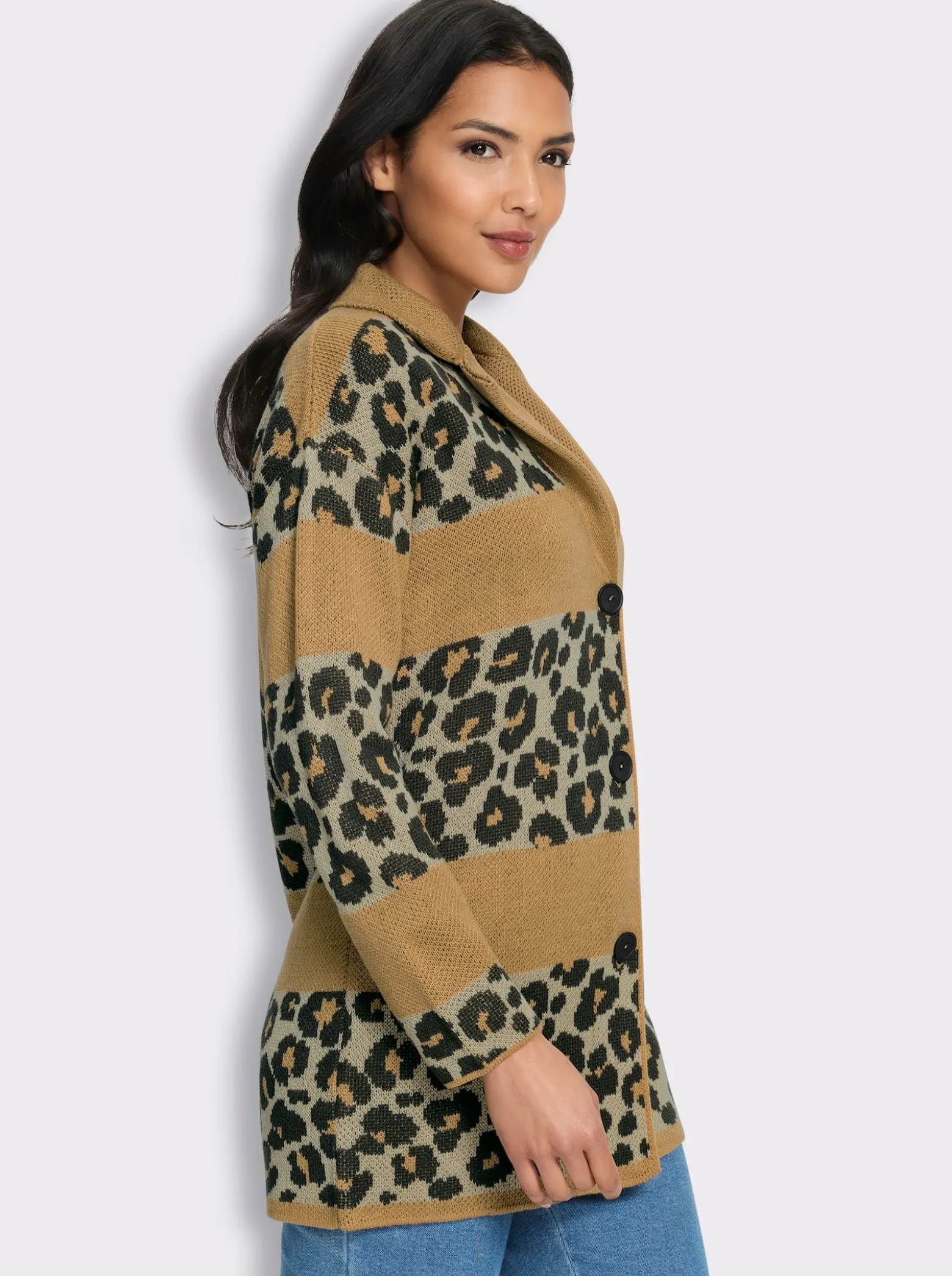 Jacquardstrickjacke im Mustermix