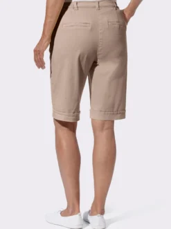Jeansbermudas mit Dehnbund hinten