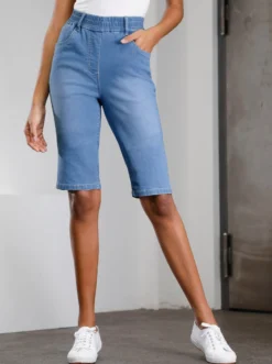 Jeansbermudas mit hohem Rundum-Dehnbund