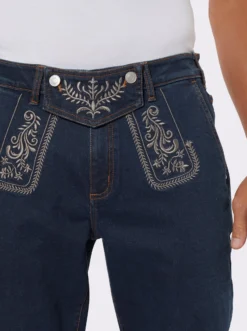 Jeansbermudas mit Trachtenstickerei
