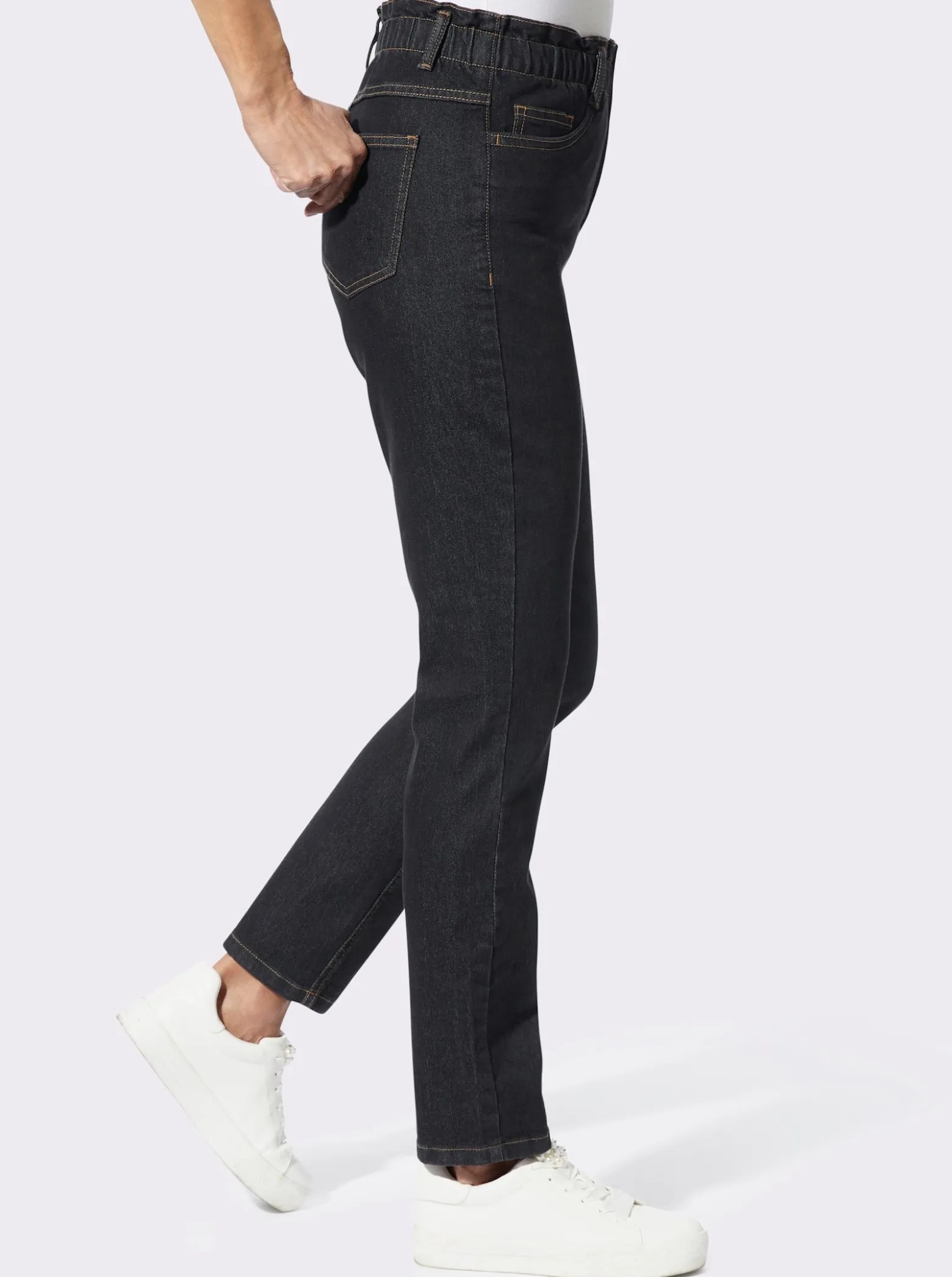 Jeans im Paperbag-Schnitt