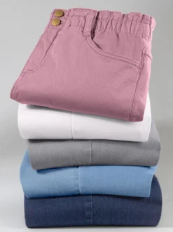 Jeans im Paperbag-Schnitt