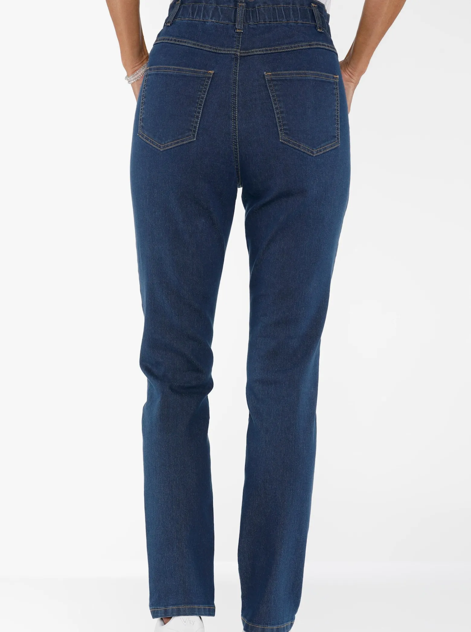 Jeans im Paperbag-Schnitt