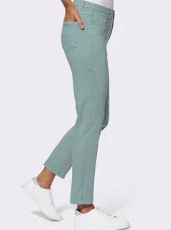Jeans in knöchellanger Form