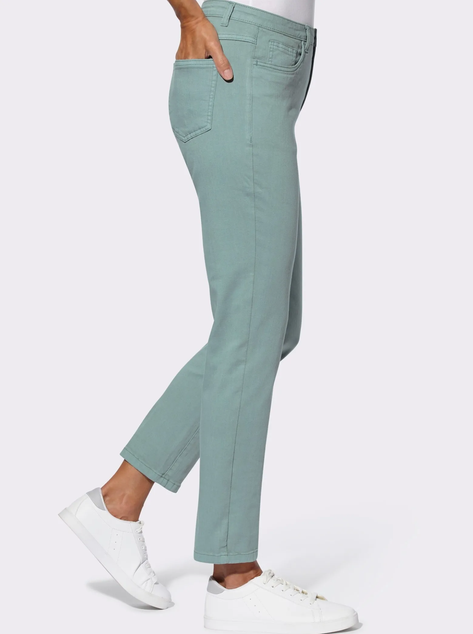 Jeans in knöchellanger Form