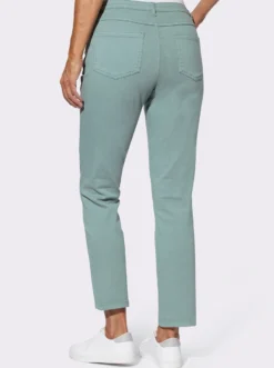 Jeans in knöchellanger Form