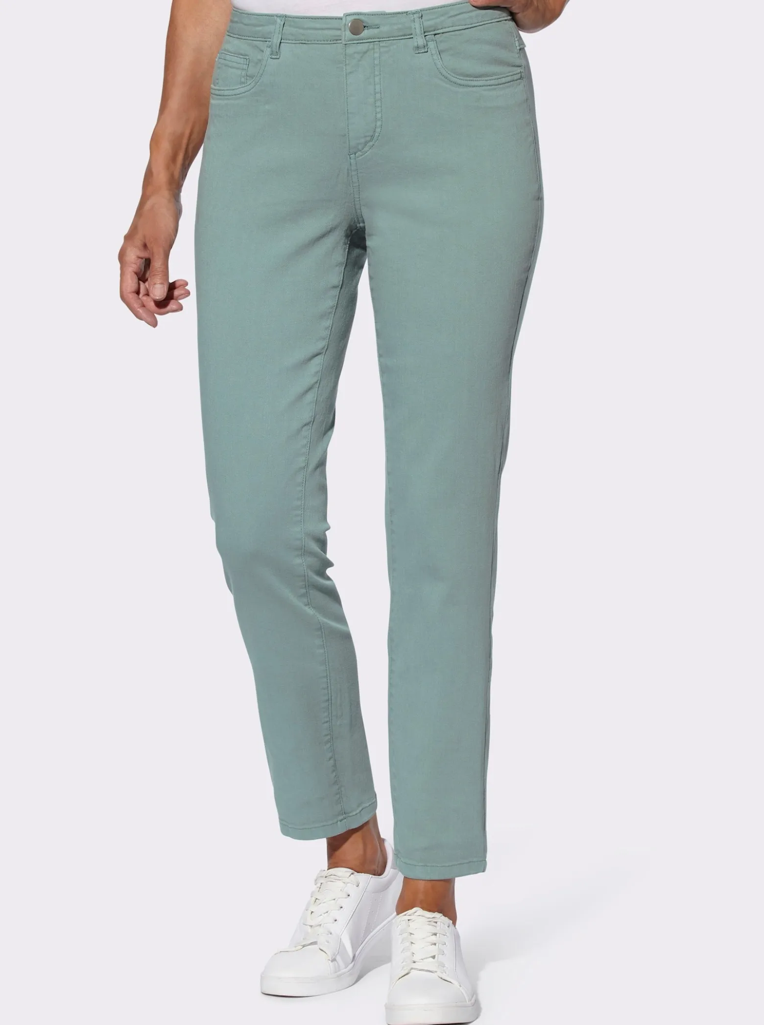 Jeans in knöchellanger Form