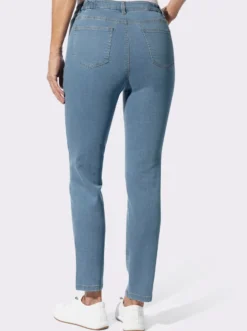 Jeans in schmaler Form