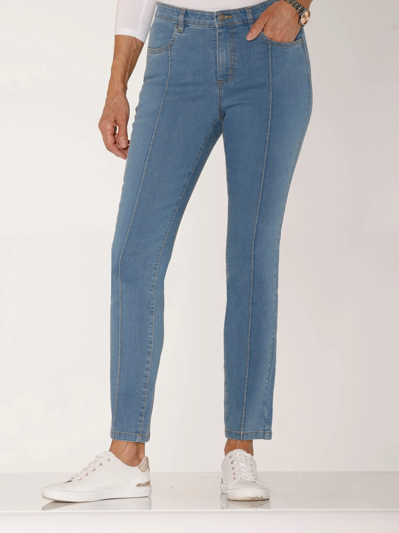 Jeans in schmaler Form