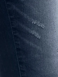 Jeans in Used-Optik