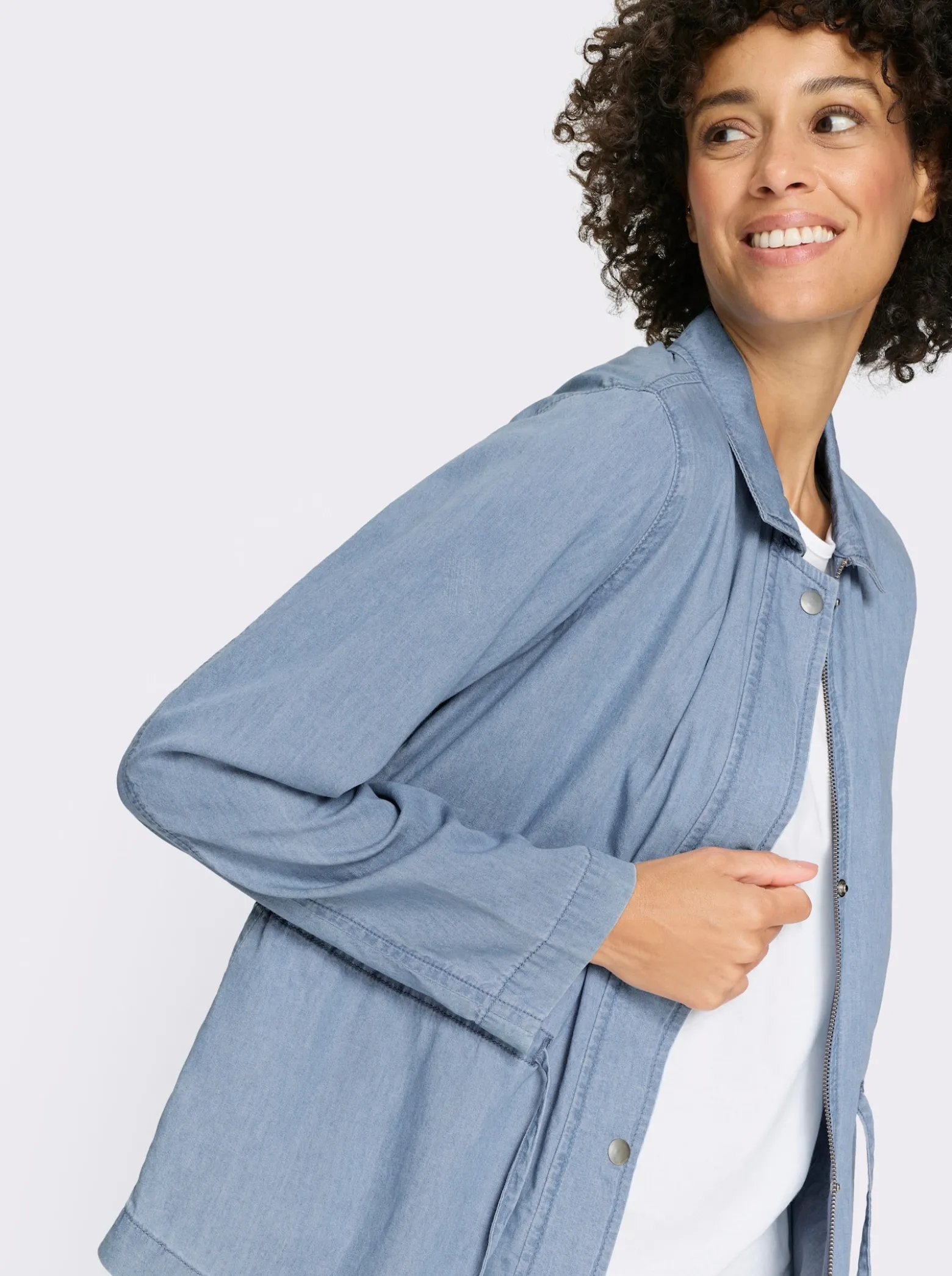 Jeansjacke mit Reißverschluss