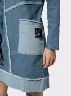 Jeanskleid mit Fransen-Verzierung