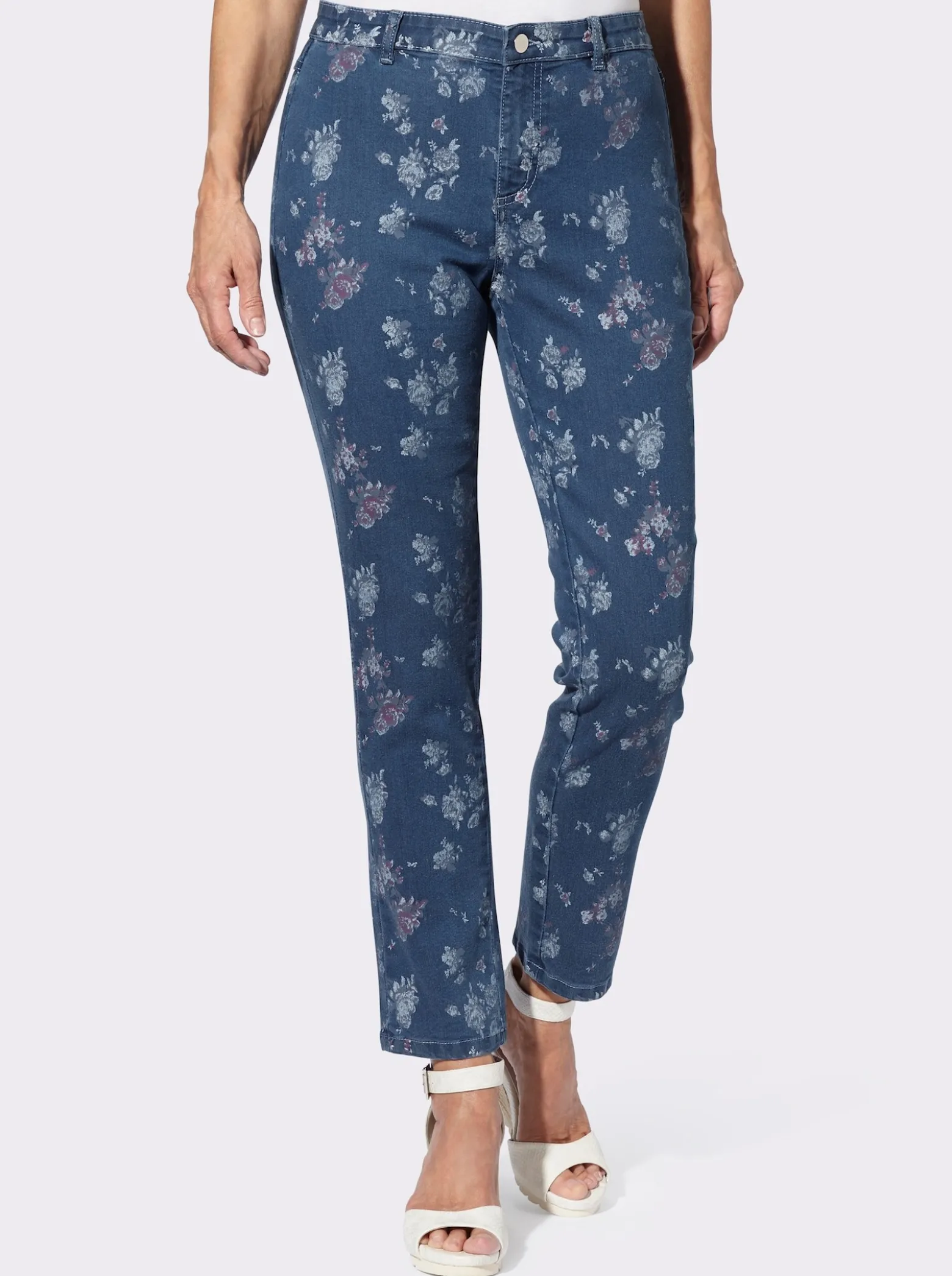 Jeans mit floralem Druck