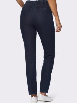 Jeans mit gesmoktem Rundum-Dehnbund