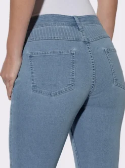 Jeans mit gestreiften Einsätzen
