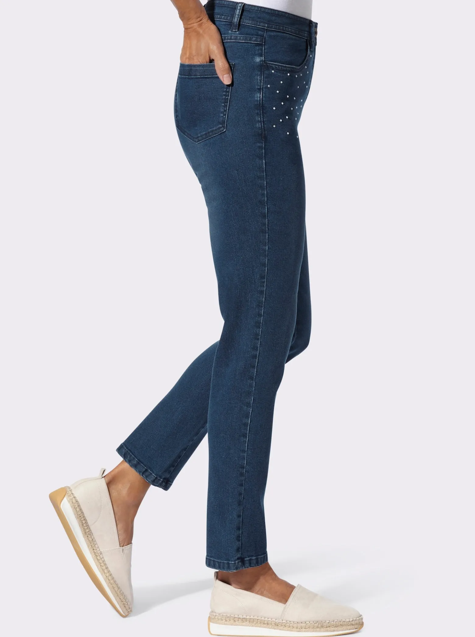 Jeans mit Glitzersteinchen