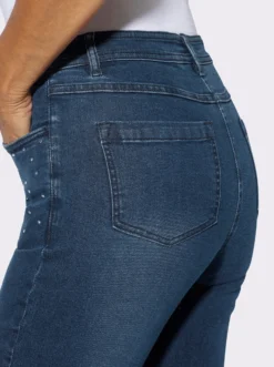 Jeans mit Glitzersteinchen