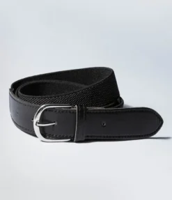 Jeans mit Gürtel