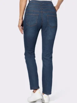 Jeans mit hohem Bund