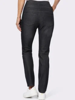 Jeans mit hohem Bund